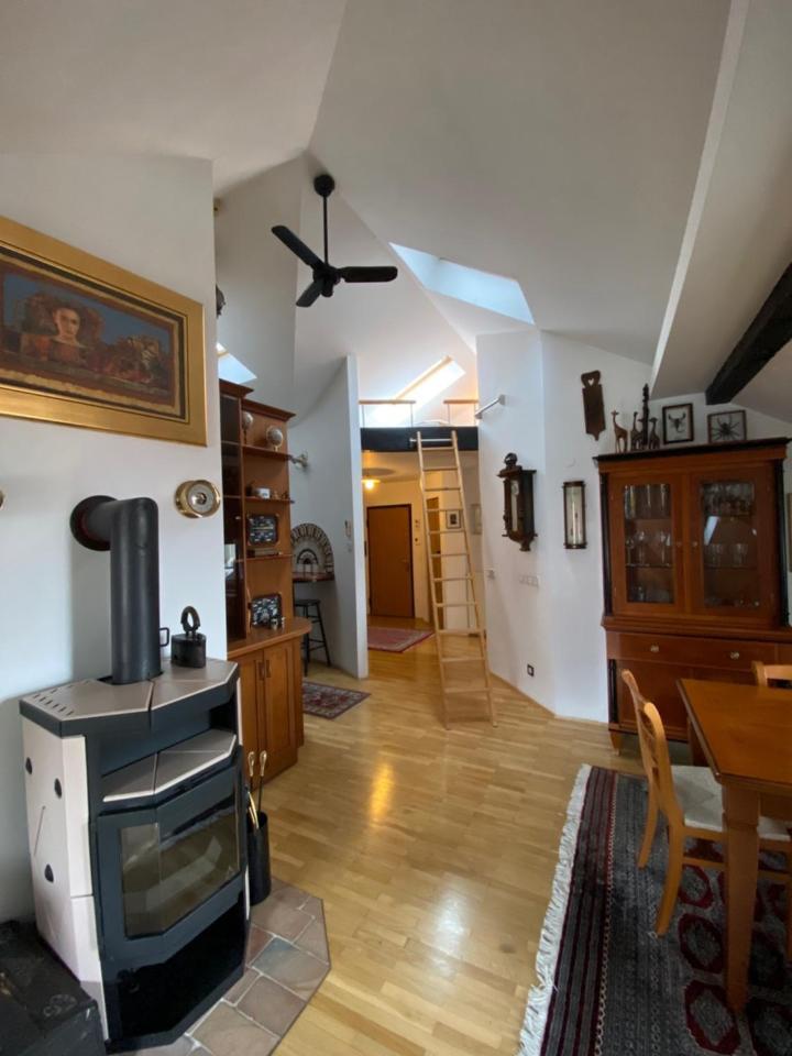 Apartment Loft Ljubljana Buitenkant foto
