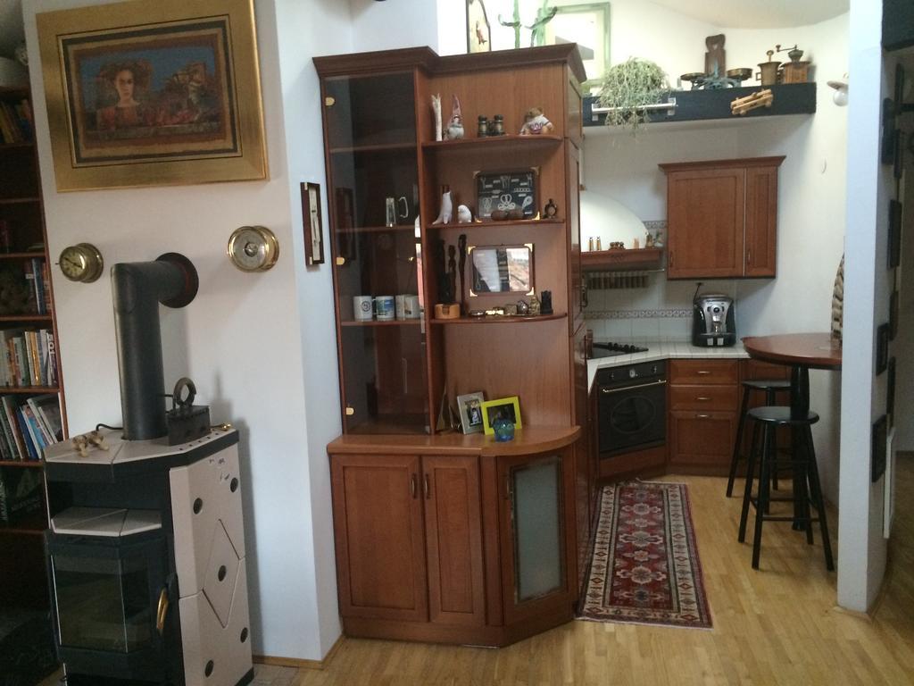 Apartment Loft Ljubljana Buitenkant foto
