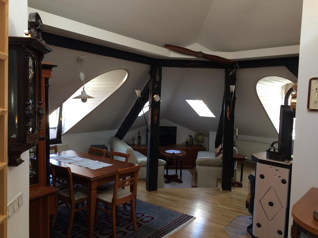 Apartment Loft Ljubljana Buitenkant foto